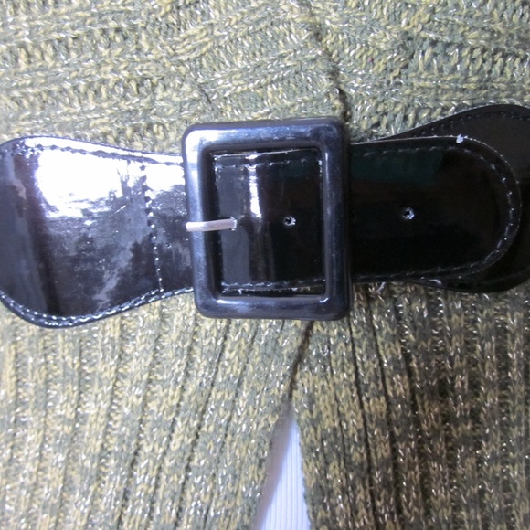 NWT! Allison Brittney Green & Gold Short-Sleeved Belted Sweater (S) - Picture 5 of 5